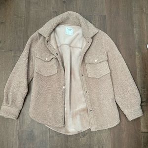 ABERCROMBIE Fuzzy Shirt Jacket